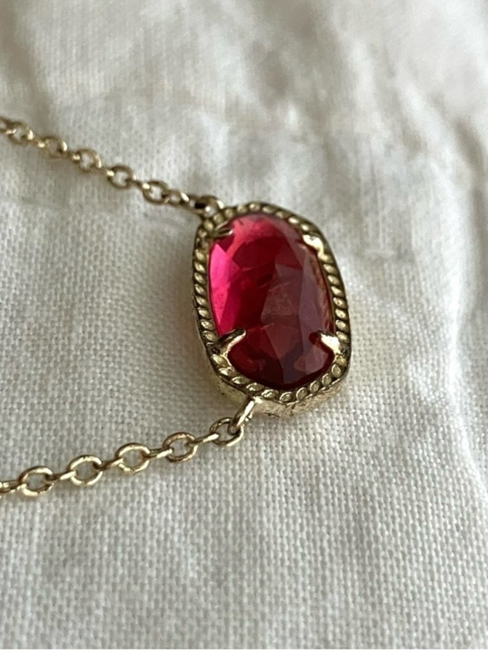Kendra Scott Red and Gold Necklace